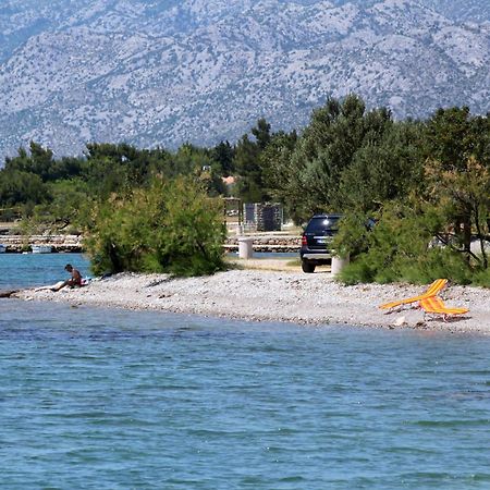 Apartments By The Sea Starigrad, Paklenica - 16421 Buitenkant foto