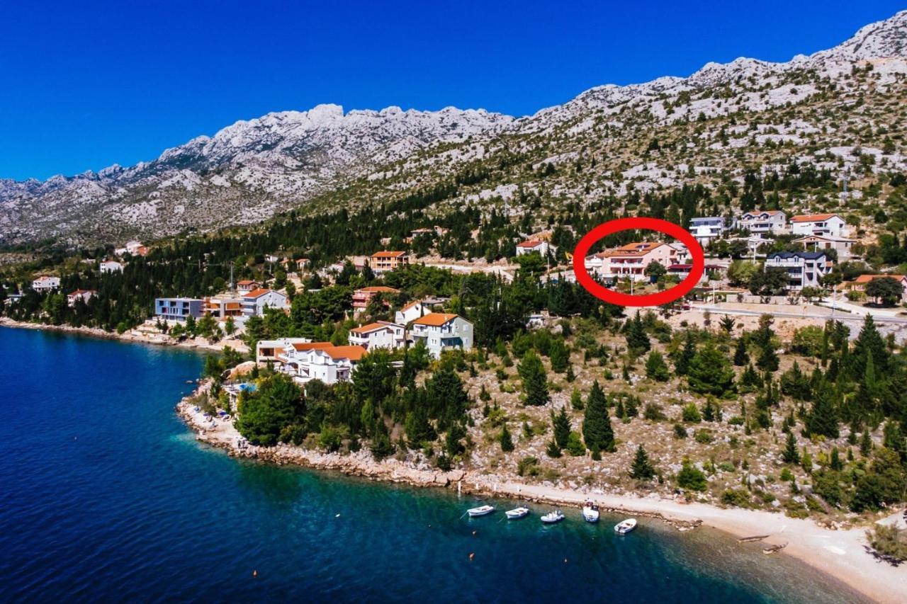 Apartments By The Sea Starigrad, Paklenica - 16421 Buitenkant foto