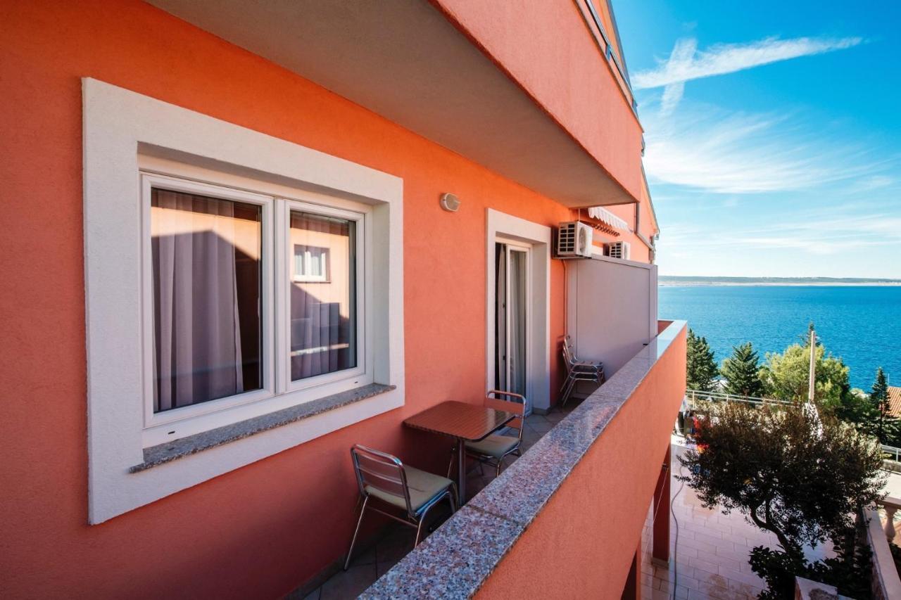 Apartments By The Sea Starigrad, Paklenica - 16421 Buitenkant foto