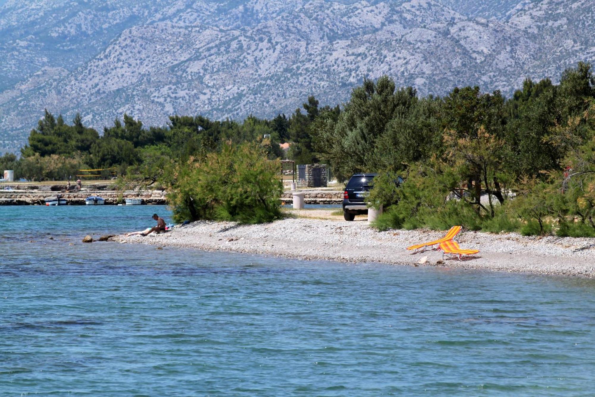 Apartments By The Sea Starigrad, Paklenica - 16421 Buitenkant foto